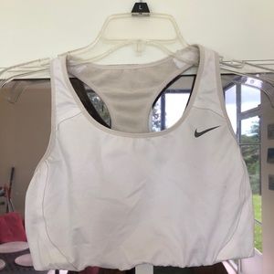 Nike Women’s Sportbra